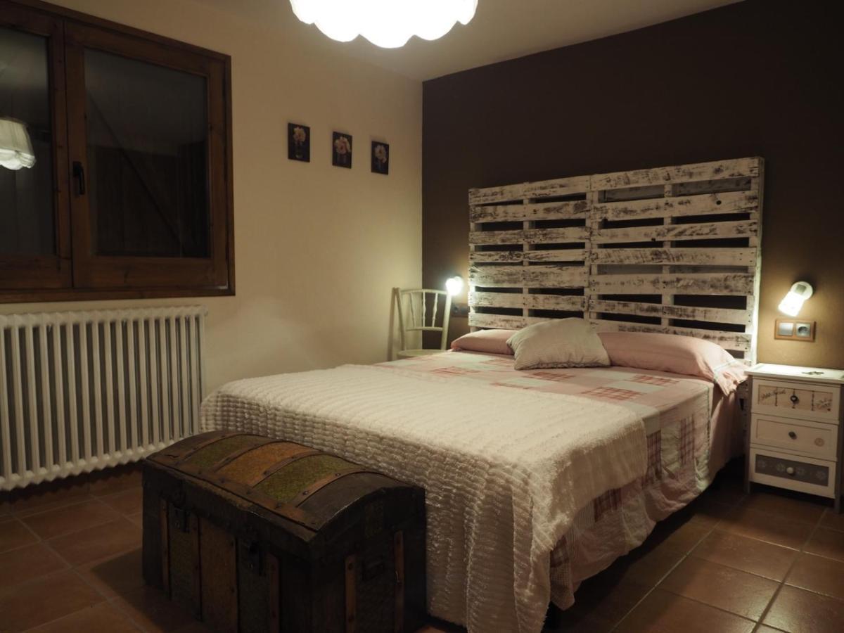 Вилла Els Noguers Turisme Castellar del Riu Экстерьер фото
